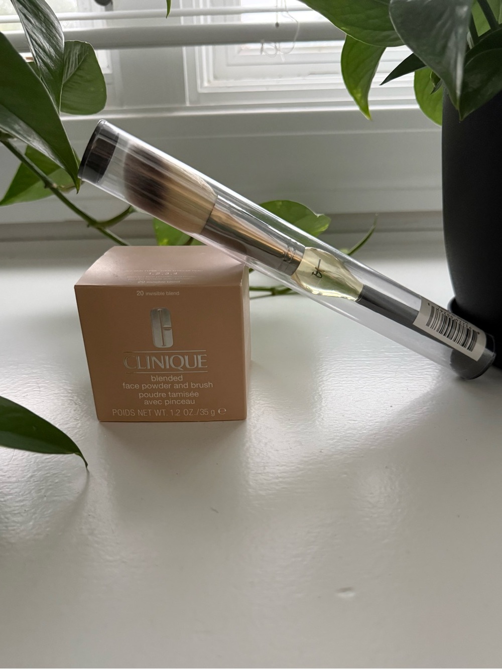 Clinique Blended Face Powder and Brush